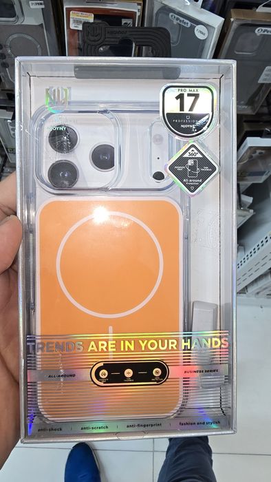 Новые чехлф для айфона 17 промах