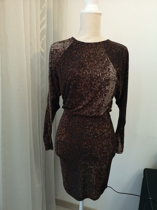 Rochie maro h&m cu mânecă lunga