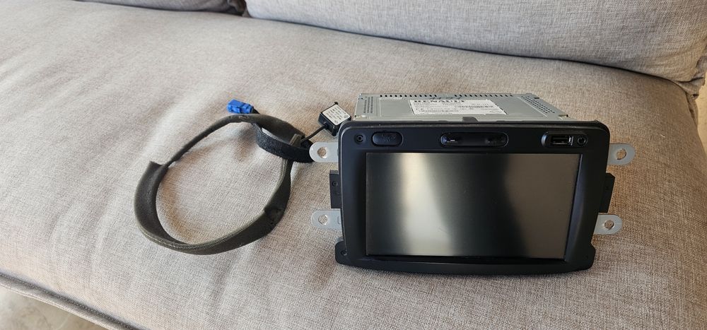 Navigatie Dacia Duster Logan Sandero