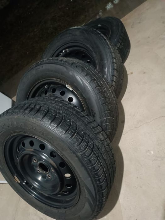 Шины зимние. 16/60/215