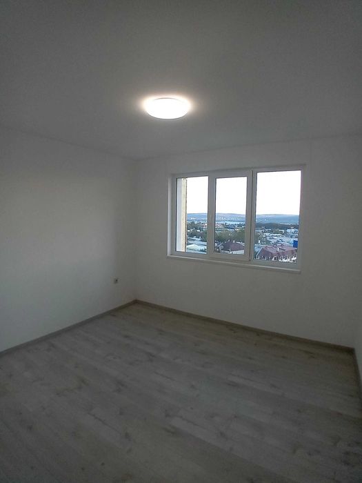 Продава се Четиристаен апартамент в Варна, Кайсиева градина - 80 кв.м за 1749 €/кв.м - Снимка #9