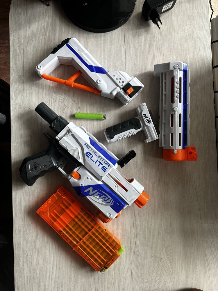 Nerf Retaliator Elite + 18 мешеней