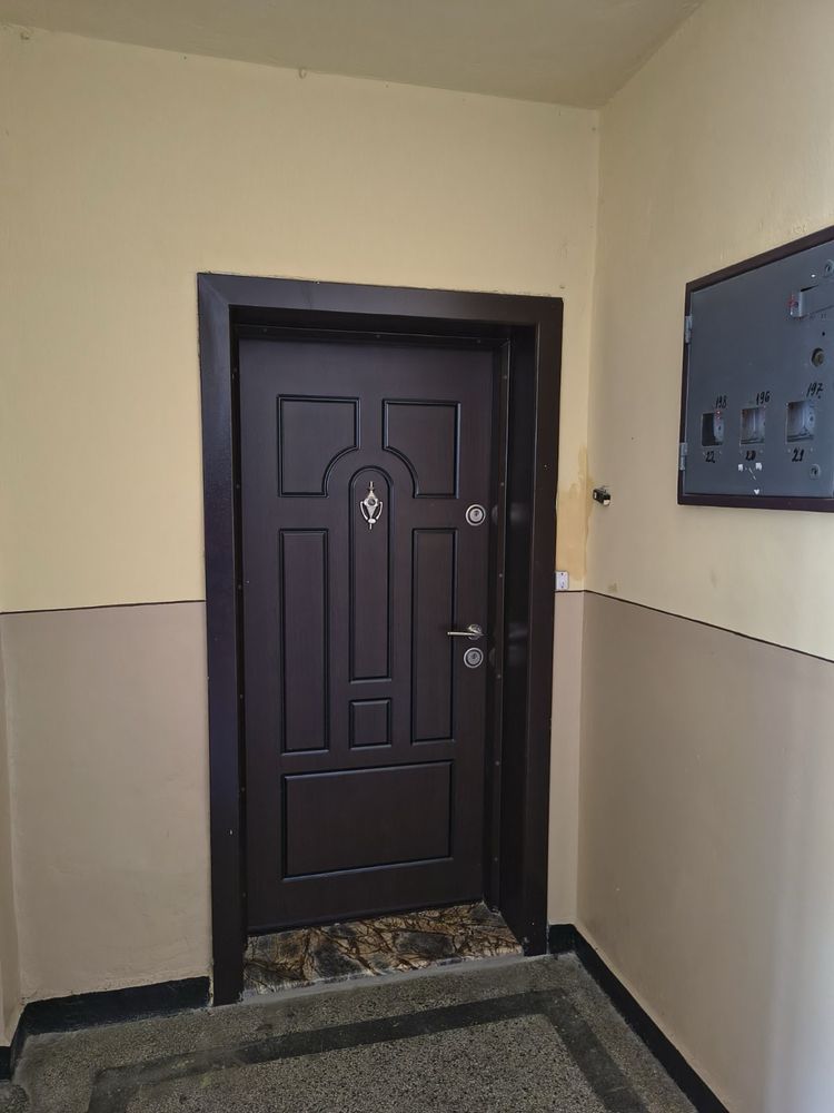 Продавам 3 ст. апартамент