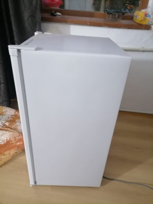 vand frigider albatros nou cu garantie