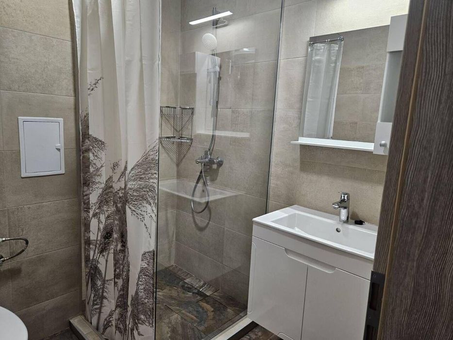 За първи наематели!Слънчев двустаен апартамент в жк. Христо Смирненски