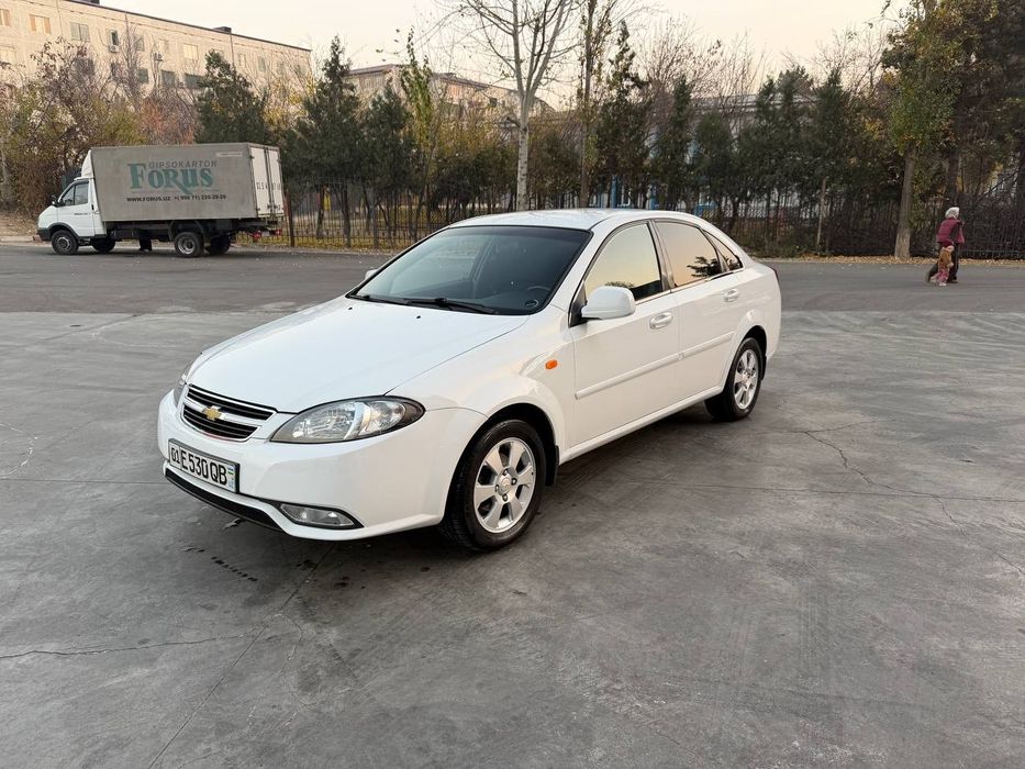 Jentra 2019 yil 3 pozitsya qilingan