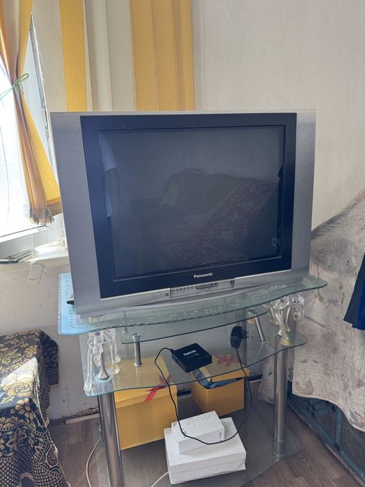 Продам телевизор б/у