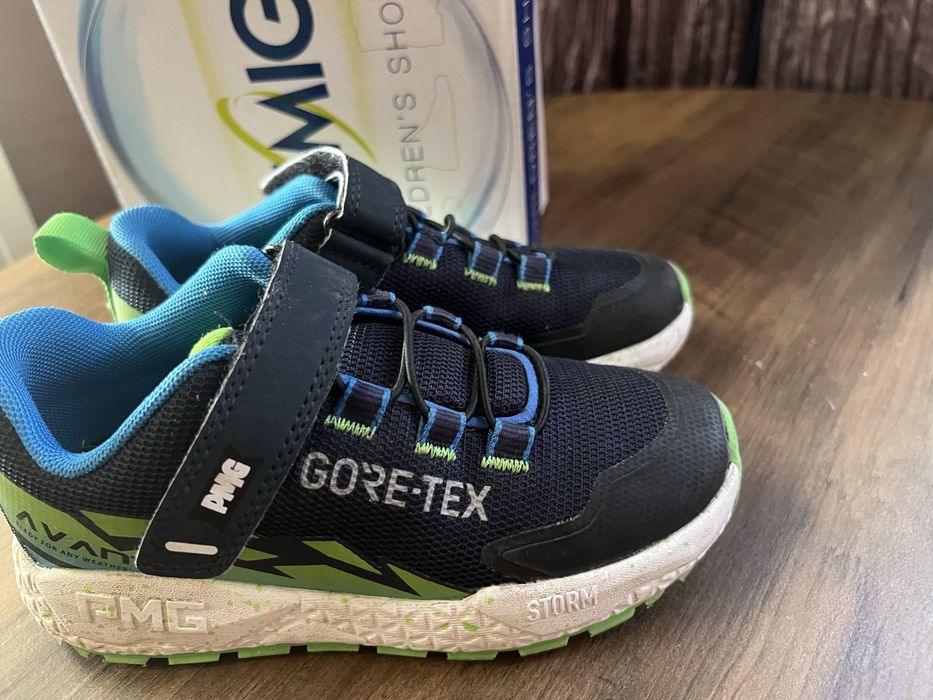 PRiMiGI спортни обувки GORE-TEX размер 29 EU