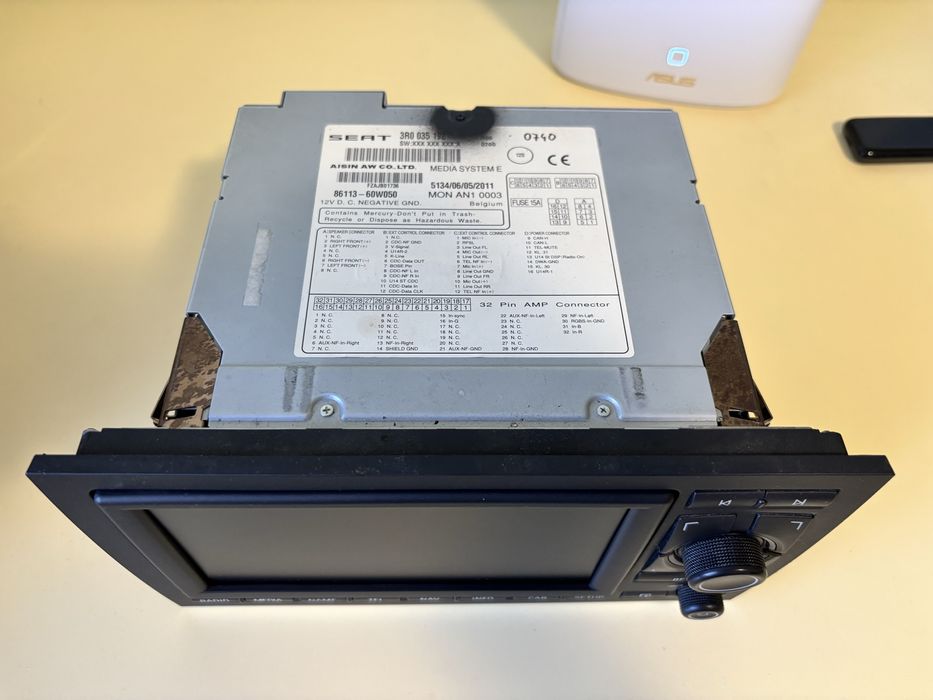 Navigatie originala RNS-E generatia a 2-a MK2 A4 A3 Exeo