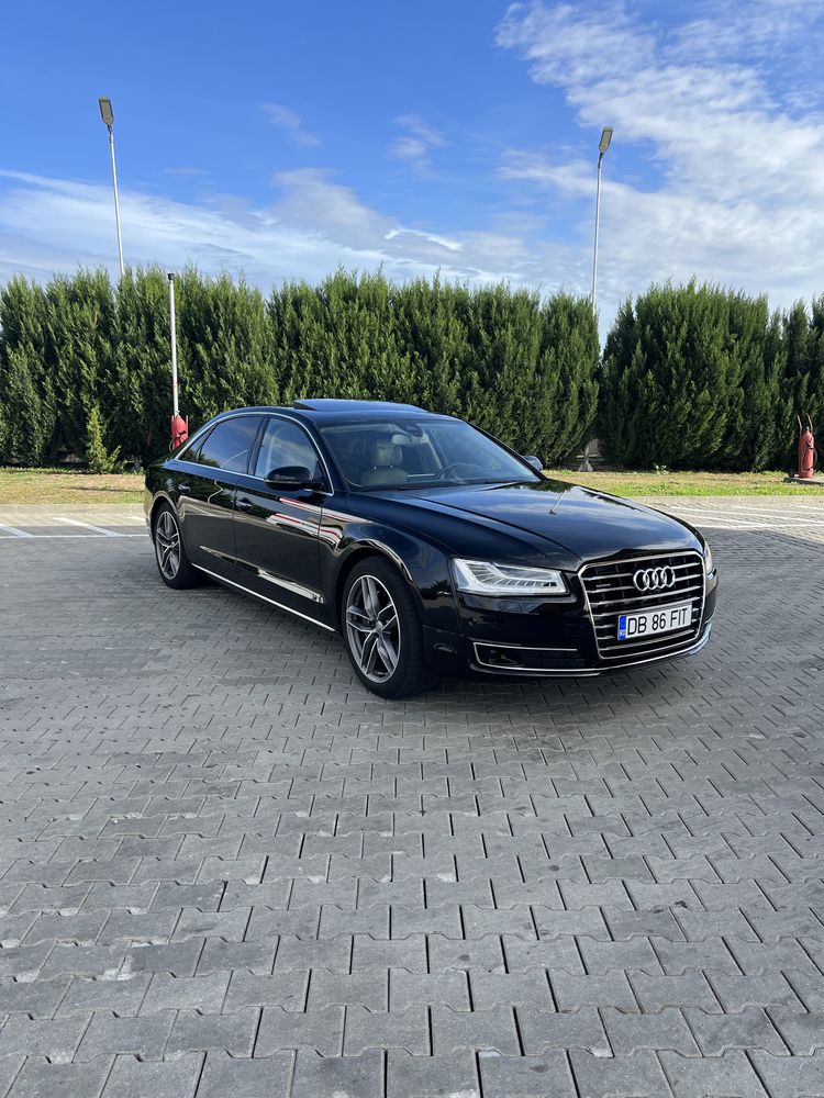 Audi A8 Long 2017 Individual 4 Locuri