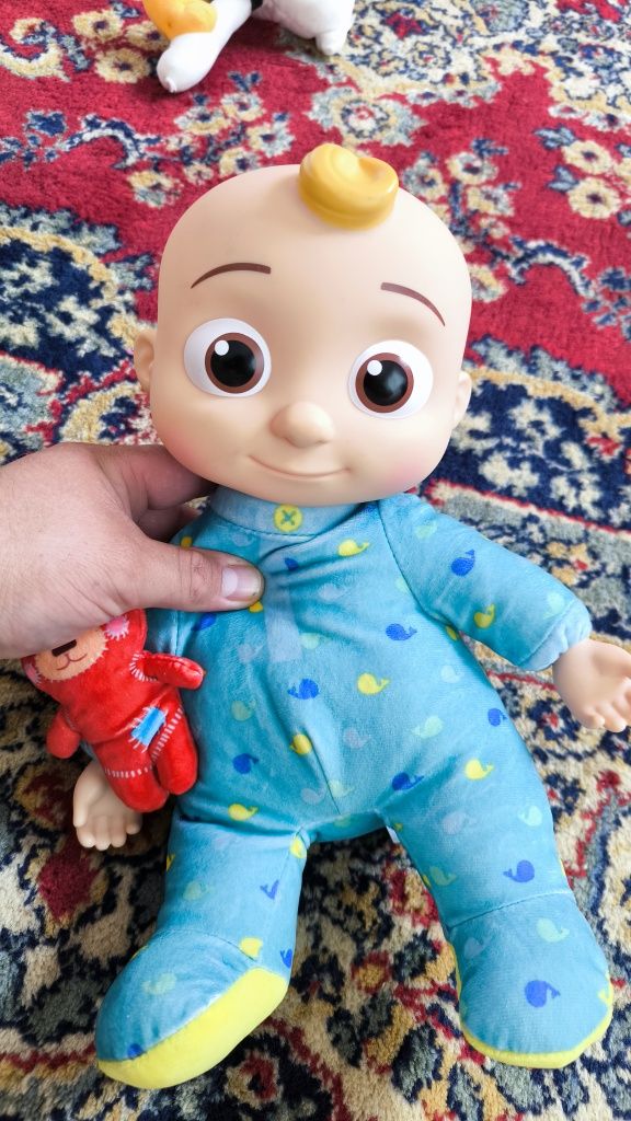 Cocomelon Кокомелон музикална кукла bedtime JJ Doll