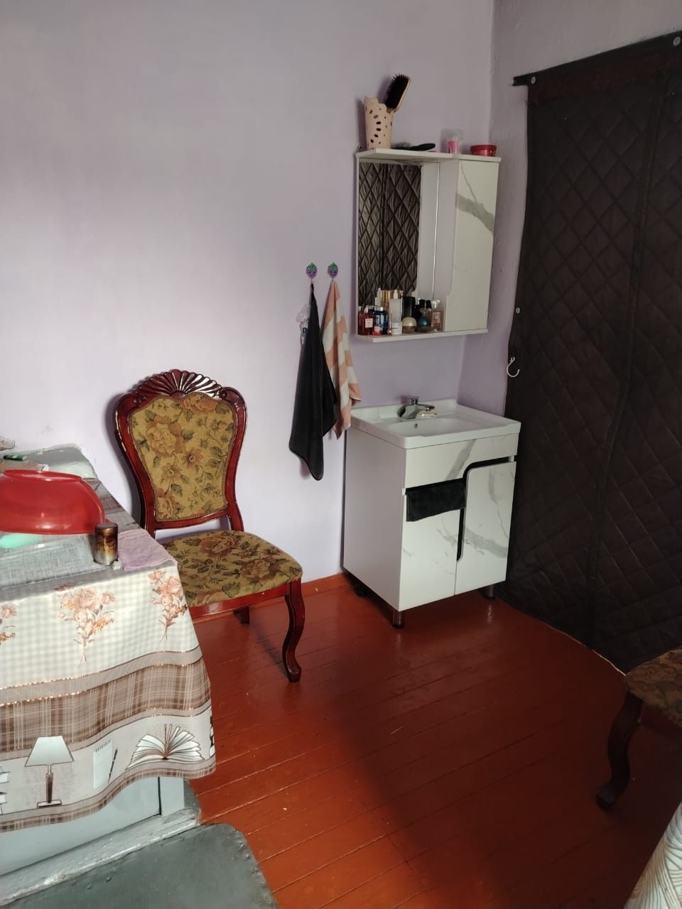 Продам пол дома по улице переулок центральный дом 19