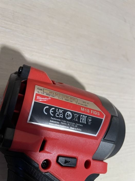 Milwaukee FID3 Bormașina impact