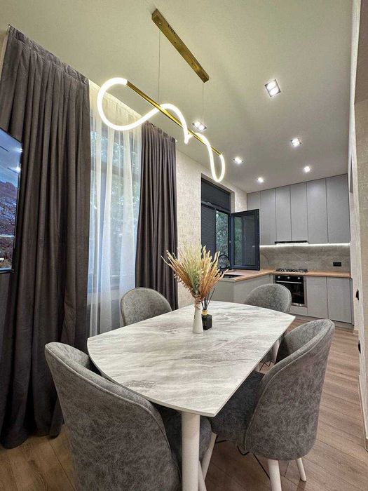 Своя квартира на метро Минор