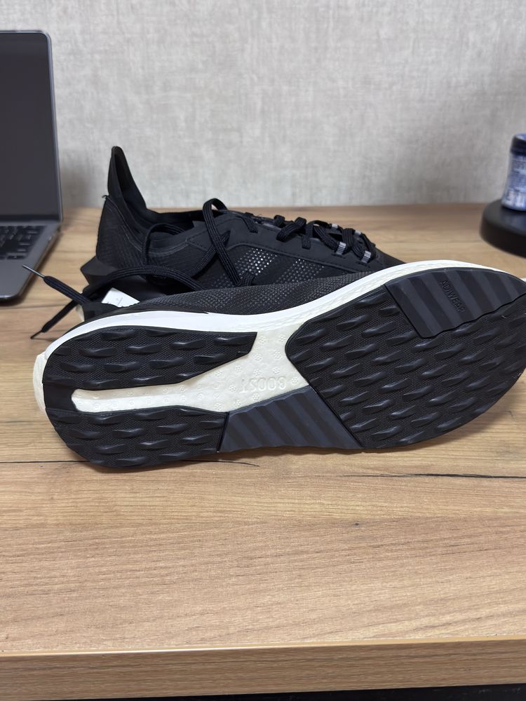 Кроссовки Adidas Avryn 10.5