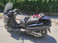 Piaggio X8 400 на части