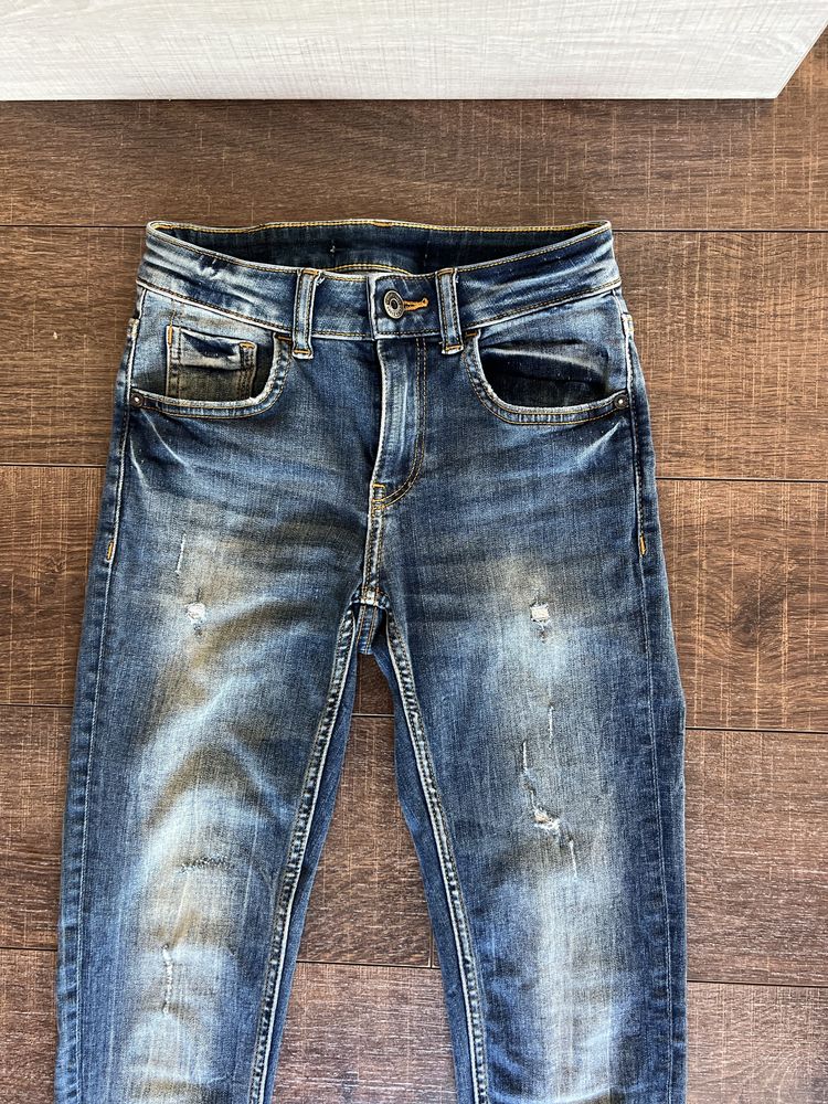 Дамски дънки ZARA класически прав модел