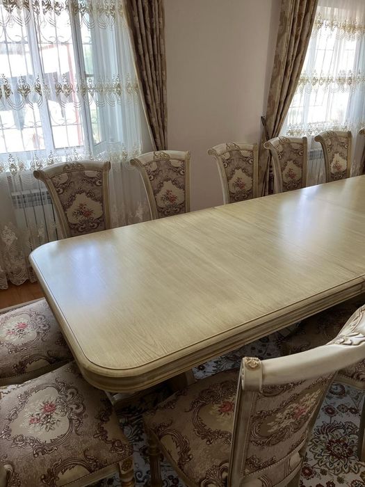 Стол гостинный на 18 чел.