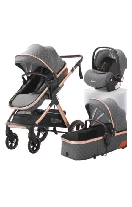 Детская коляска три в одном