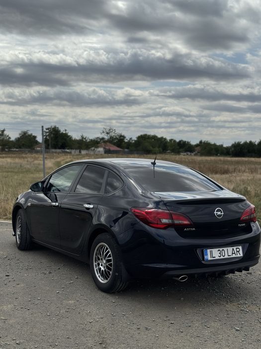 Opel Astra J motor 1.4 benzina Turbo