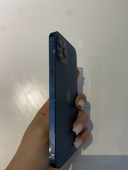 Vand iPhone  12 Pro nou