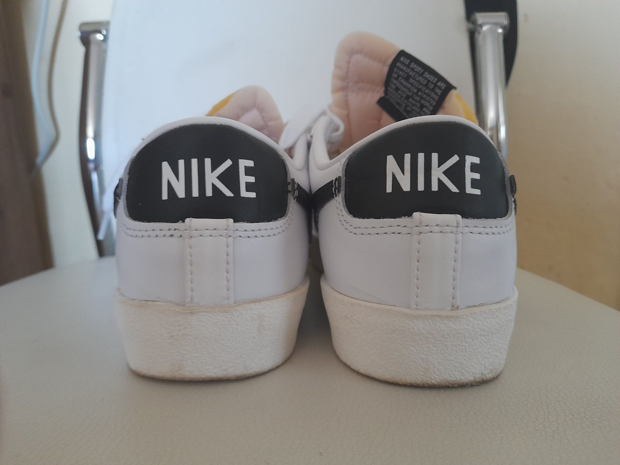 Pantofi Nike Damă
Pantofi Blazer Low '77 Jumbo