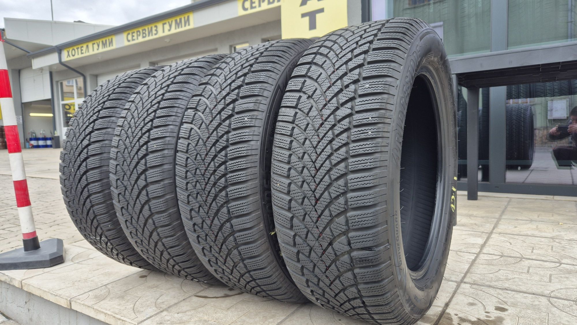 4бр.зимни гуми 225/55/17 101 V Bridgestone  Blizzak LM 005 RSC