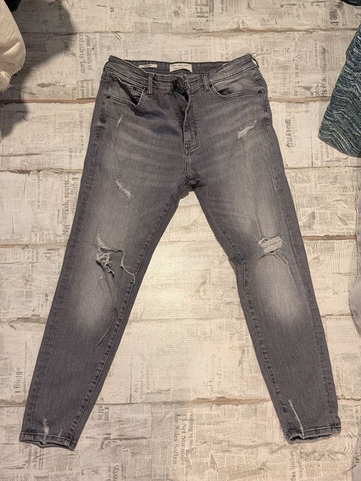 Сиви дънки Pull and bear