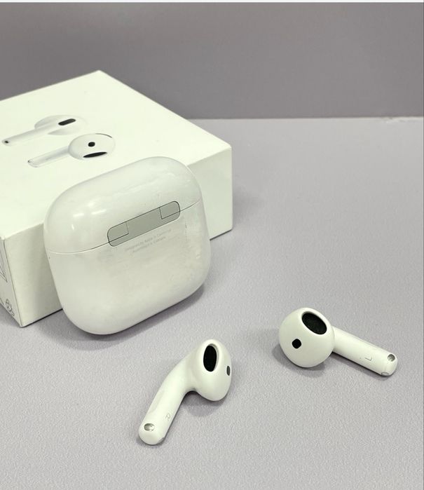 Продам AirPods 4 (оригинал)
