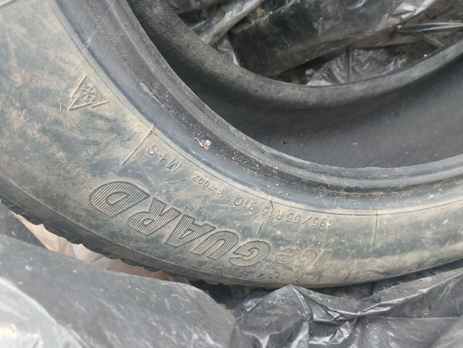 Продам шины 195/65 r15