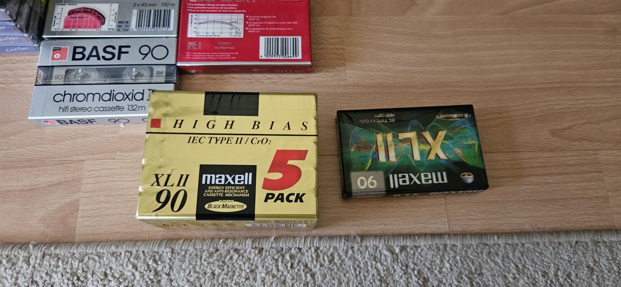 Casete audio  crom Maxell, Agfa TDK si BASF  sigilate