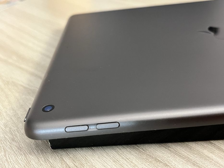 iPad Apple tableta generatia 8 wifi ca nou