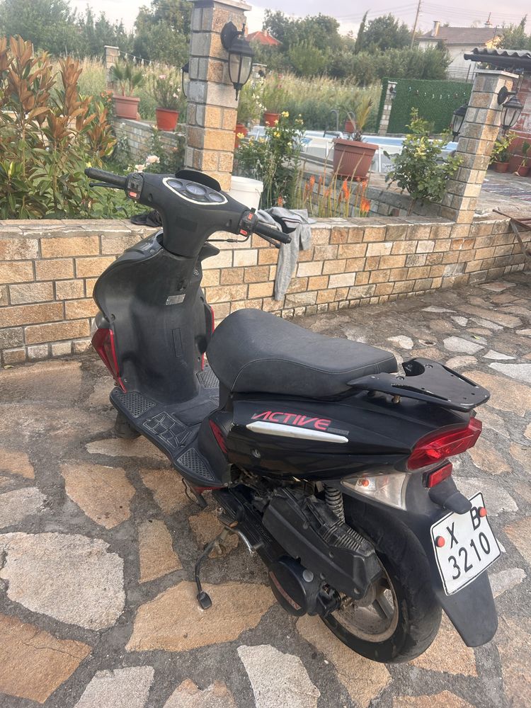 Скутер Bautian 125cc