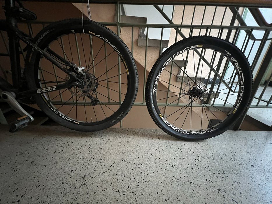 Cauciucuri Continental tubeless + jante Mavic