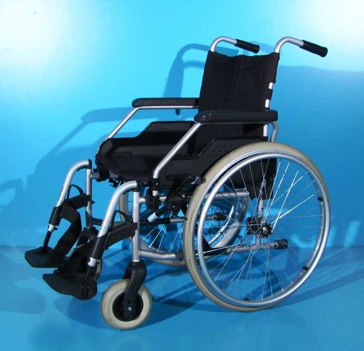 Scaun cu rotile handicap/invalizi Meyra - latime sezut 48 cm