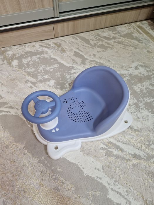 Детский стульчик для купания новый