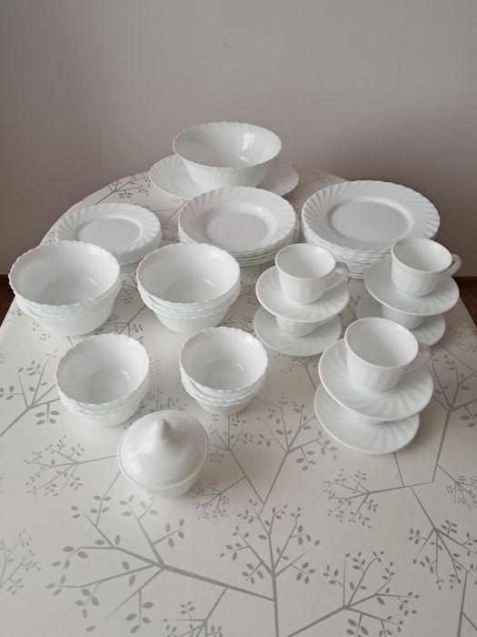 Продам набор посуды