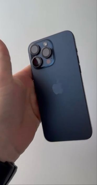 Iphone 15 PRO MAX 256 gb.