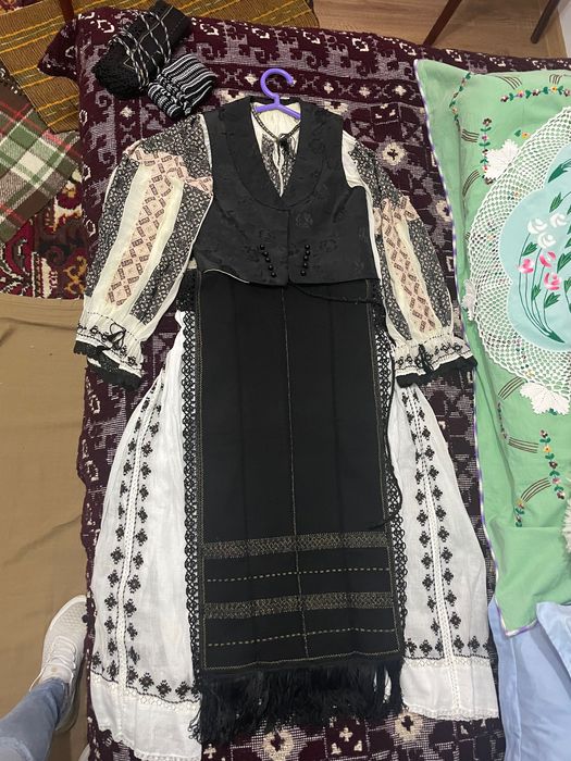 Costum national taranesc