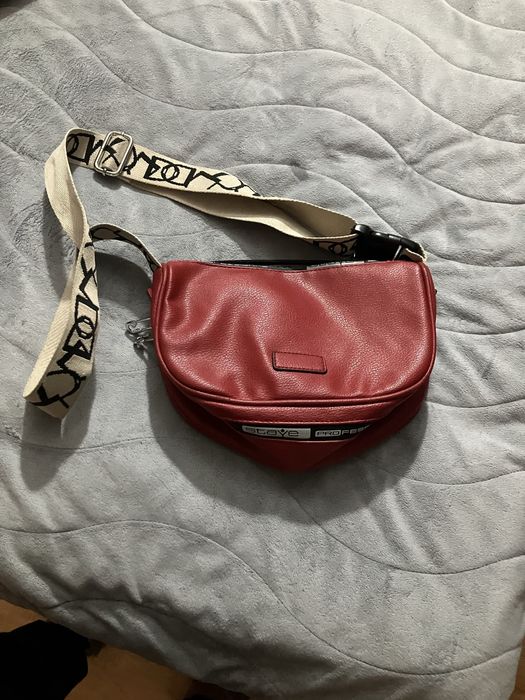 Разпродажба на чанти