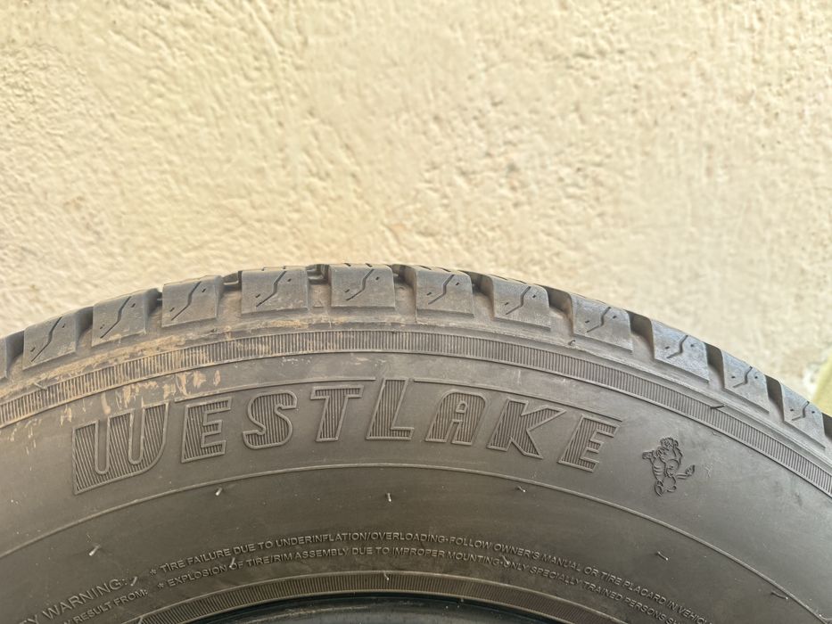 215 70 15C Westlake