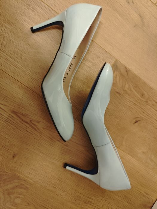 Pantofi piele lacuita cu toc 9 cm Gino Rossi marimea 38