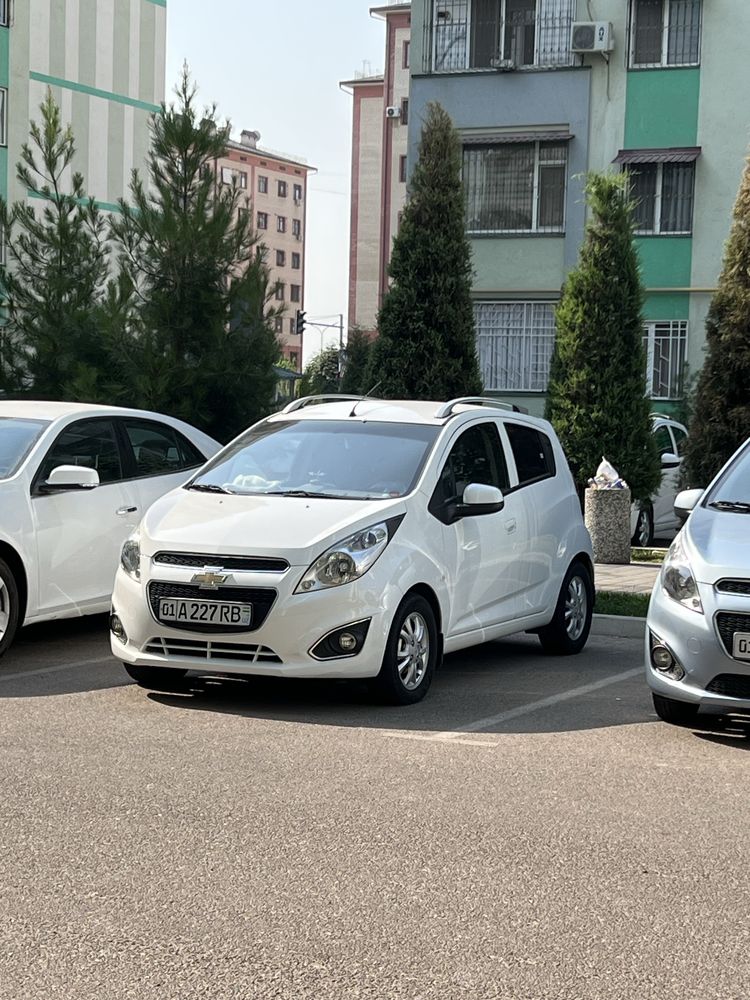 Spark 4-Pozitsiya Avtomat Full, 2020 yil, Xolati ideal qarab minilgan.