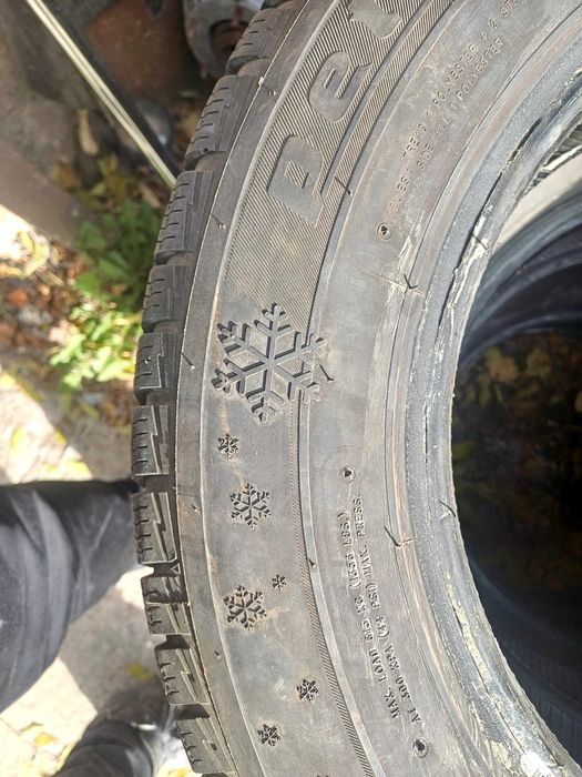 Зимни гуми 15 ки
