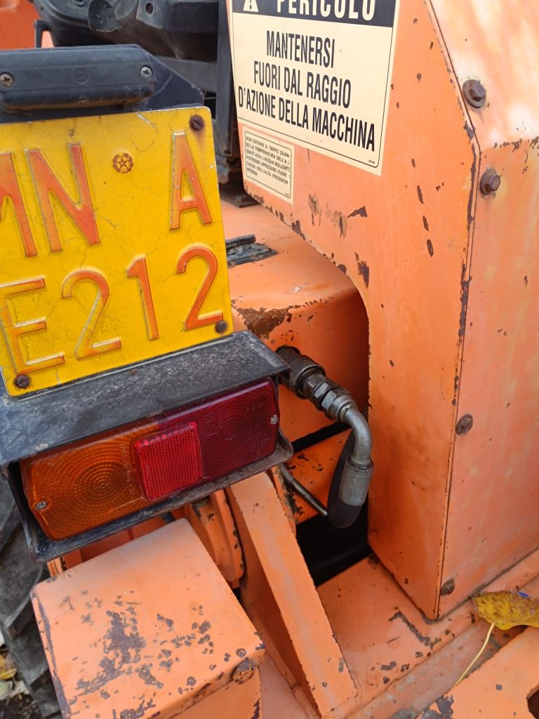 Euromach 340 minibuldoexcavator schimb și cu alte utilaje