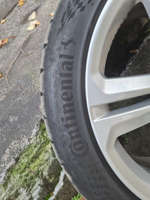 Continental Sport Contact 7 255/40 ZR 19