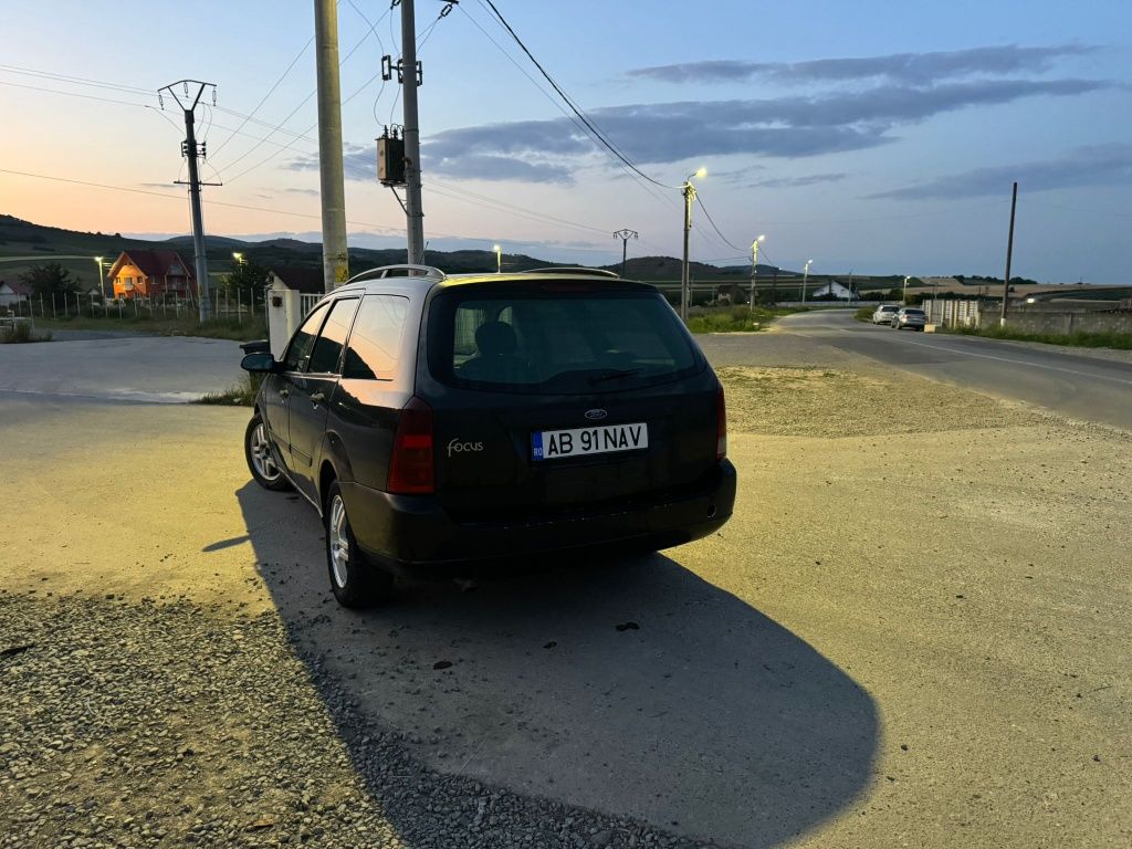 Vând ford focus mk1
