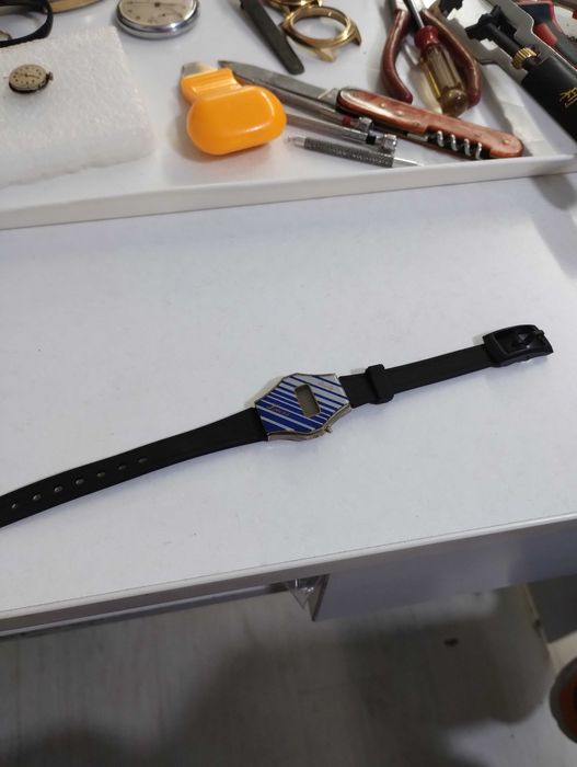 Стар часовник Levis