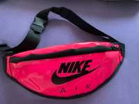 Nike чанта за кръста