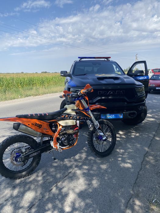 Продам эндуро ZUUMAV K8 NB300R